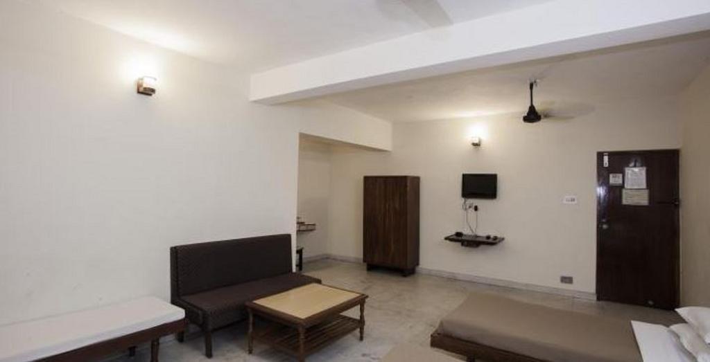 Hotel Ram International Pondicherry Exterior photo